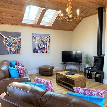 Partridge Lodge With Hot Tub Forgandenny エクステリア 写真