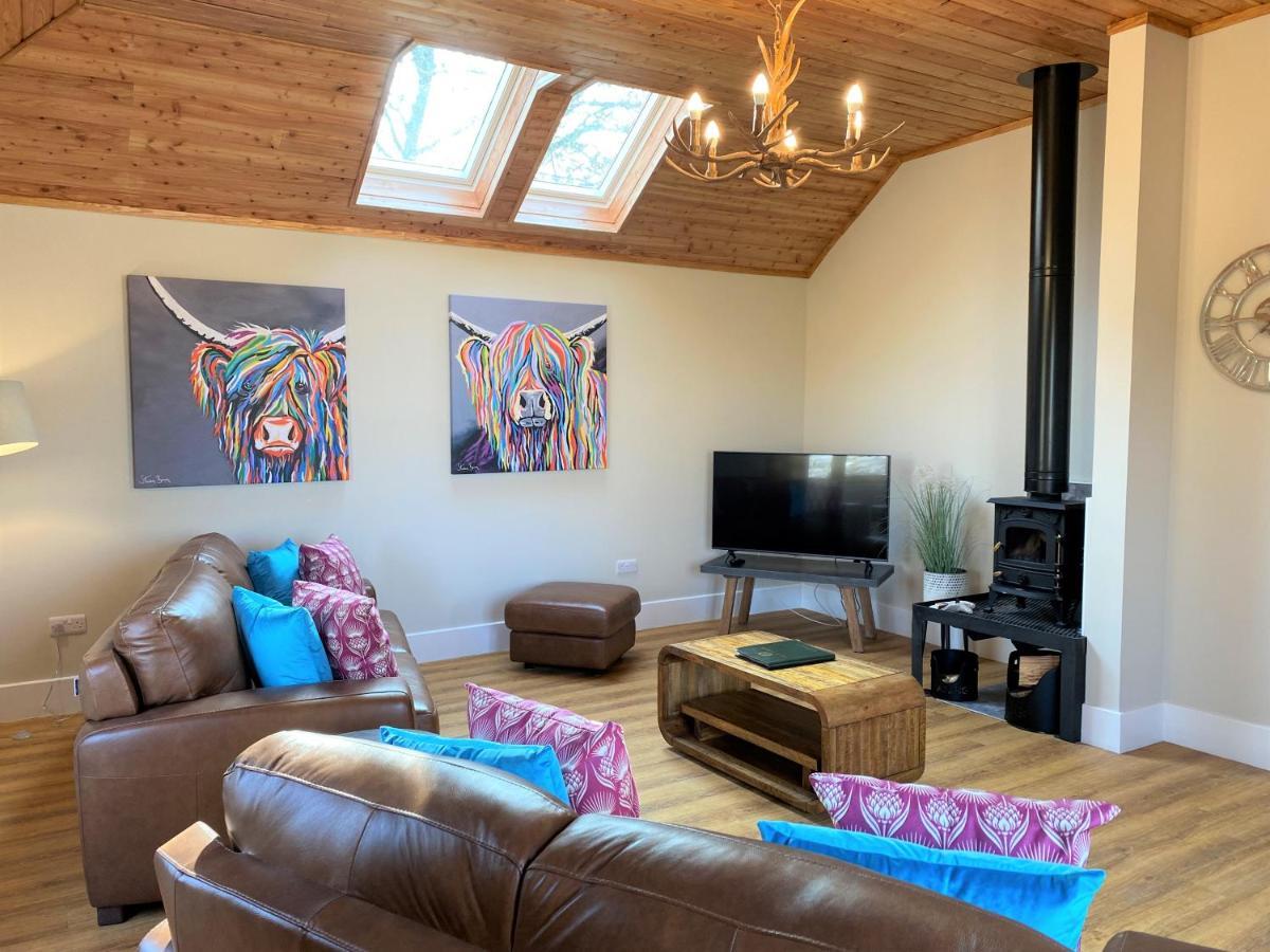 Partridge Lodge With Hot Tub Forgandenny エクステリア 写真